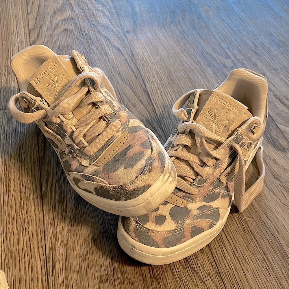 Reebok, cheetah print